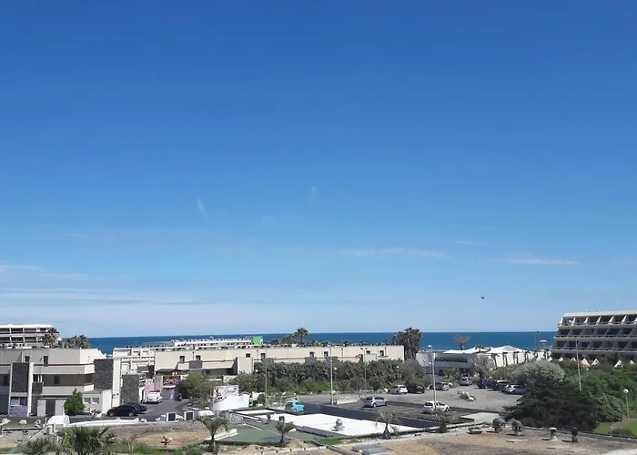 Cap d\'Agde Naturiste Héliopolis F 71